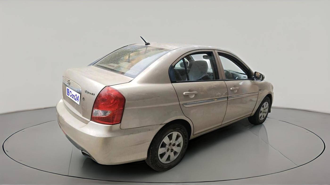 2011 Hyundai Verna TRANSFORM 1.6 VTVT, Petrol, Manual, 1,15,390 km, exterior