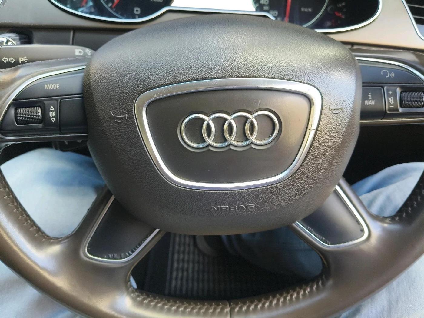 2013 Audi A4 2.0 TDI S LINE, Diesel, Automatic, 68,887 km, interior