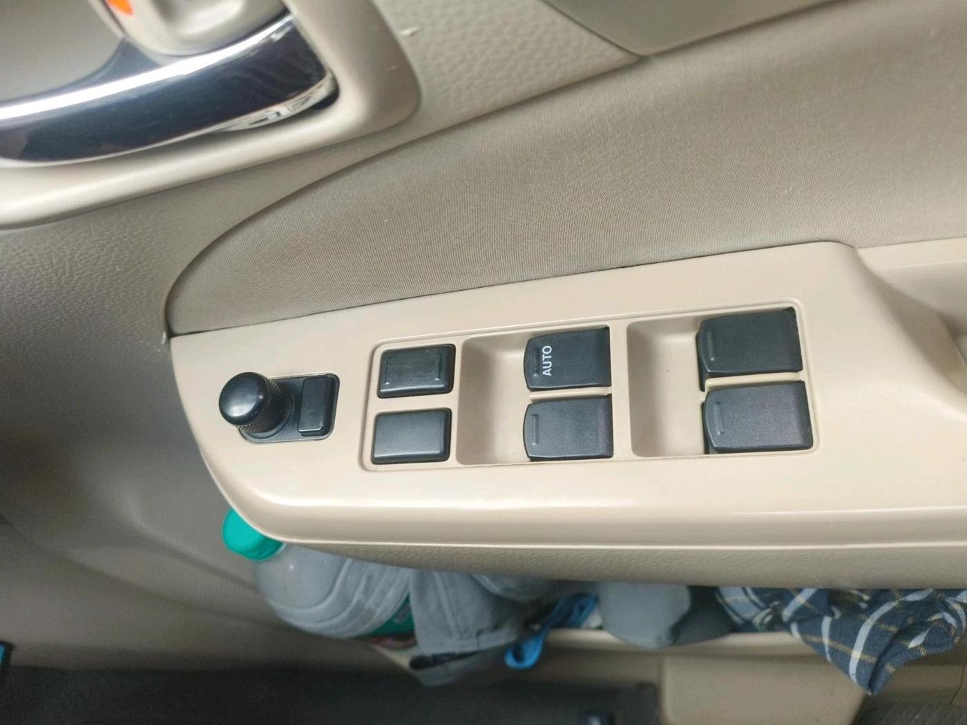 2016 Maruti Ertiga VDI SHVS, Diesel, Manual, 3,20,495 km, interior