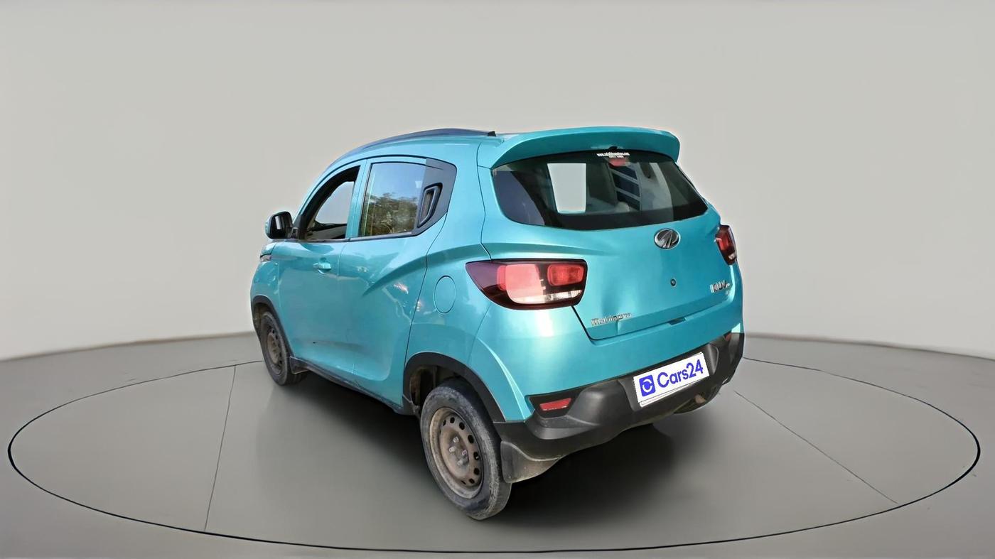 2016 Mahindra Kuv100 K4 6 STR, Petrol, Manual, 98,694 km, exterior