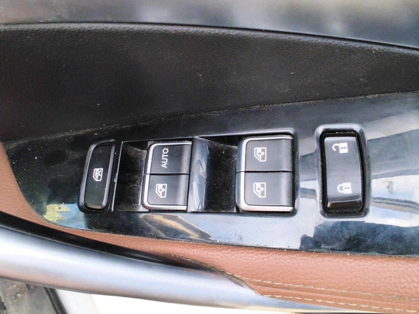 2021 MG HECTOR PLUS SHARP 1.5 PETROL TURBO DCT 6-STR, Petrol, Automatic, 83,021 km, interior
