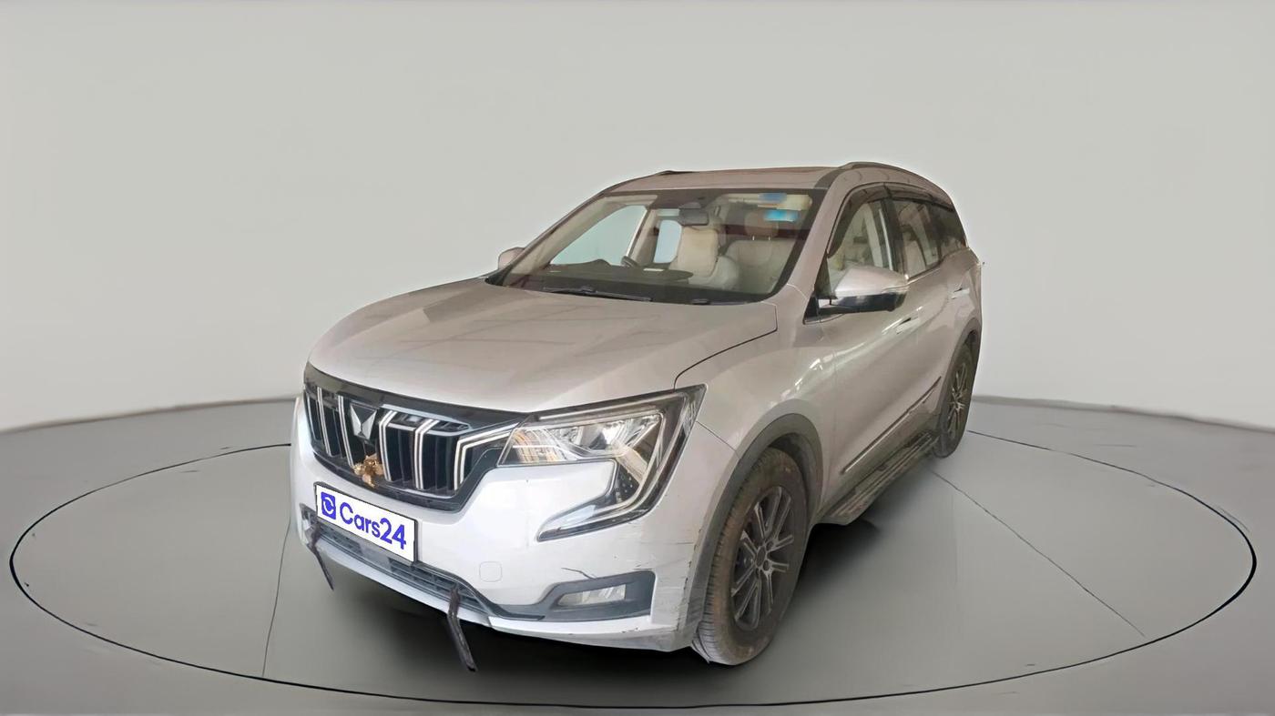 2022 Mahindra XUV700 AX 7 LUXURY P AT 7 STR, Petrol, Automatic, 31,426 km, exterior