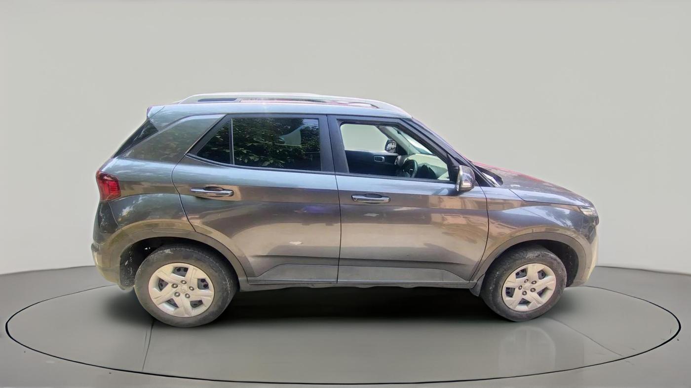 2020 Hyundai VENUE S+ 1.2, Petrol, Manual, 51,276 km, exterior