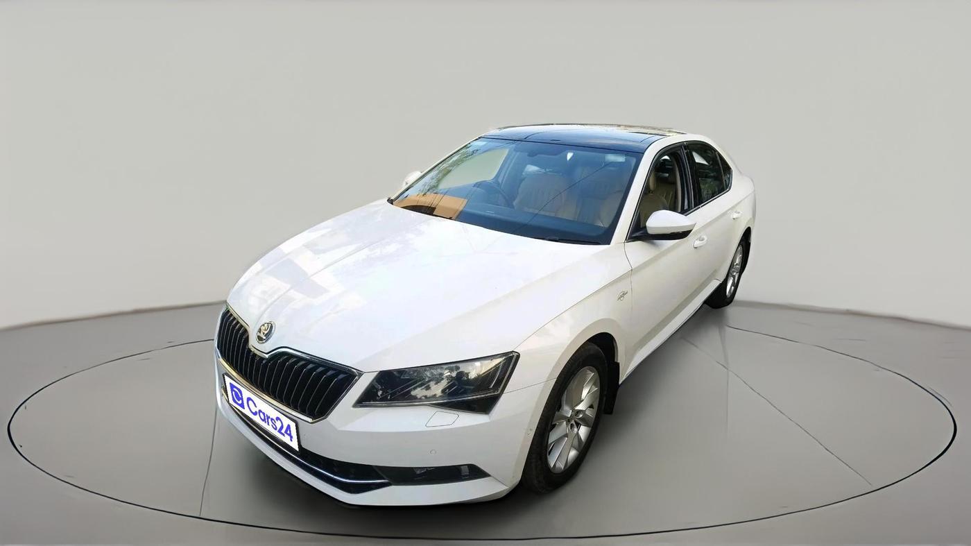 2019 Skoda Superb L&K 1.8 TSI AT, Petrol, Automatic, 25,125 km, exterior