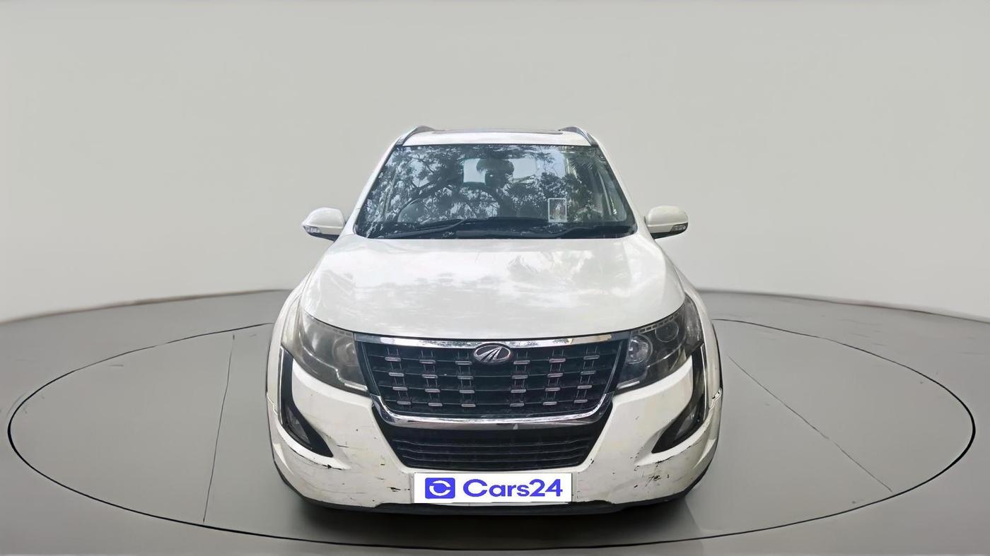 2019 Mahindra XUV500 W9, Diesel, Manual, 85,288 km, exterior