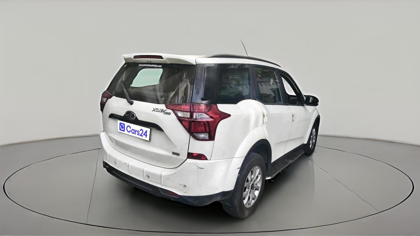 2019 Mahindra XUV500 W9, Diesel, Manual, 85,288 km, exterior