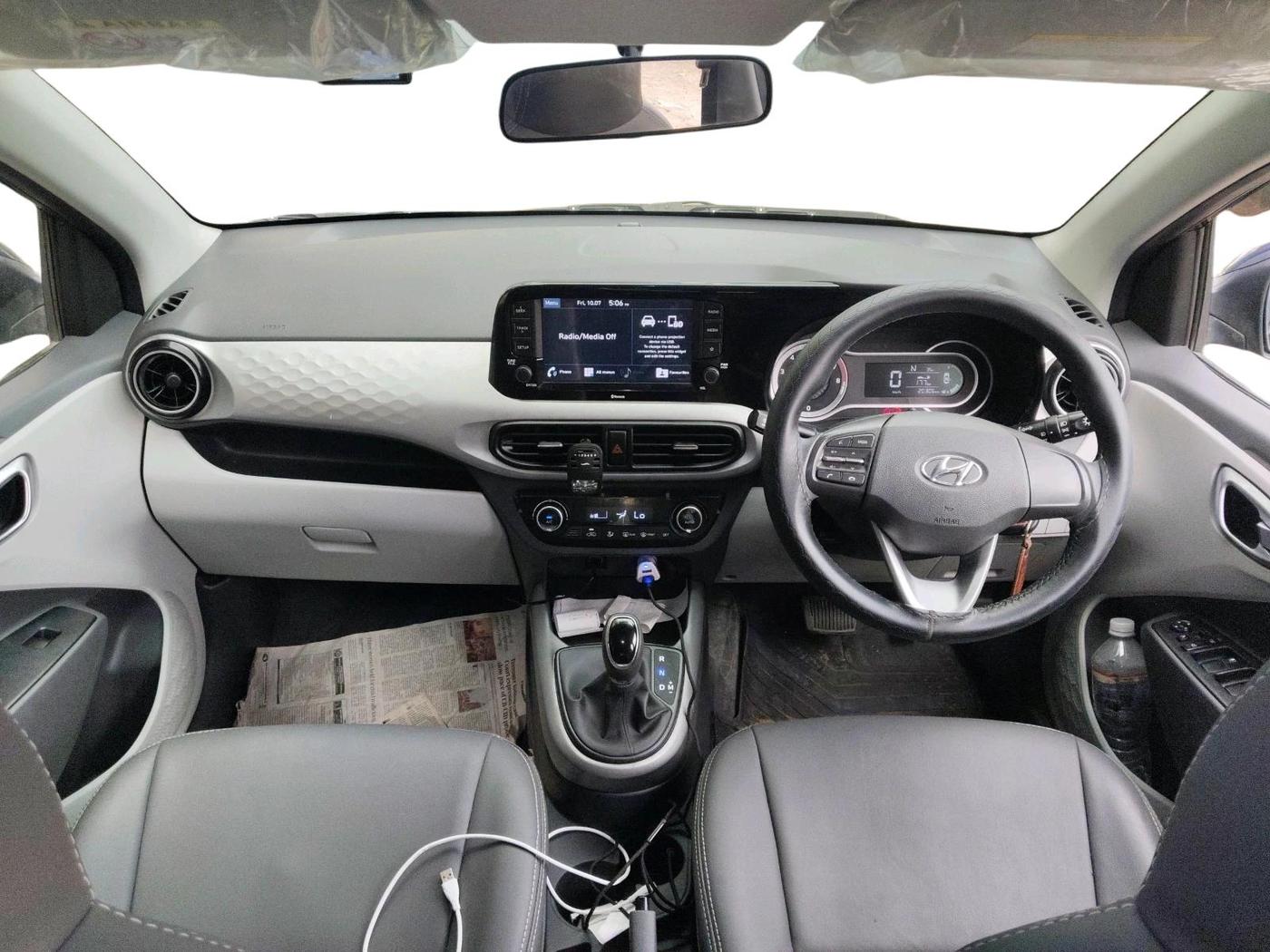 2022 Hyundai GRAND I10 NIOS SPORTZ AMT 1.2 KAPPA VTVT, Petrol, Automatic, 20,306 km, interior