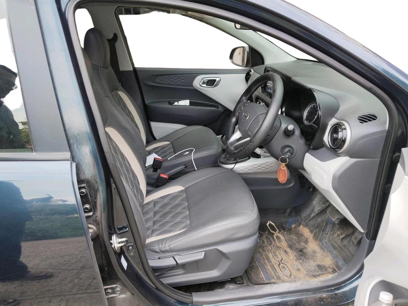 2022 Hyundai GRAND I10 NIOS SPORTZ AMT 1.2 KAPPA VTVT, Petrol, Automatic, 20,306 km, interior