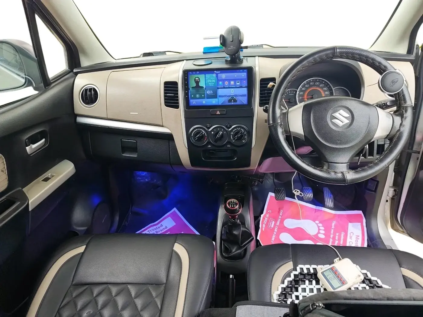 2016 Maruti Wagon R 1.0 VXI, Petrol, Manual, 61,086 km, interior