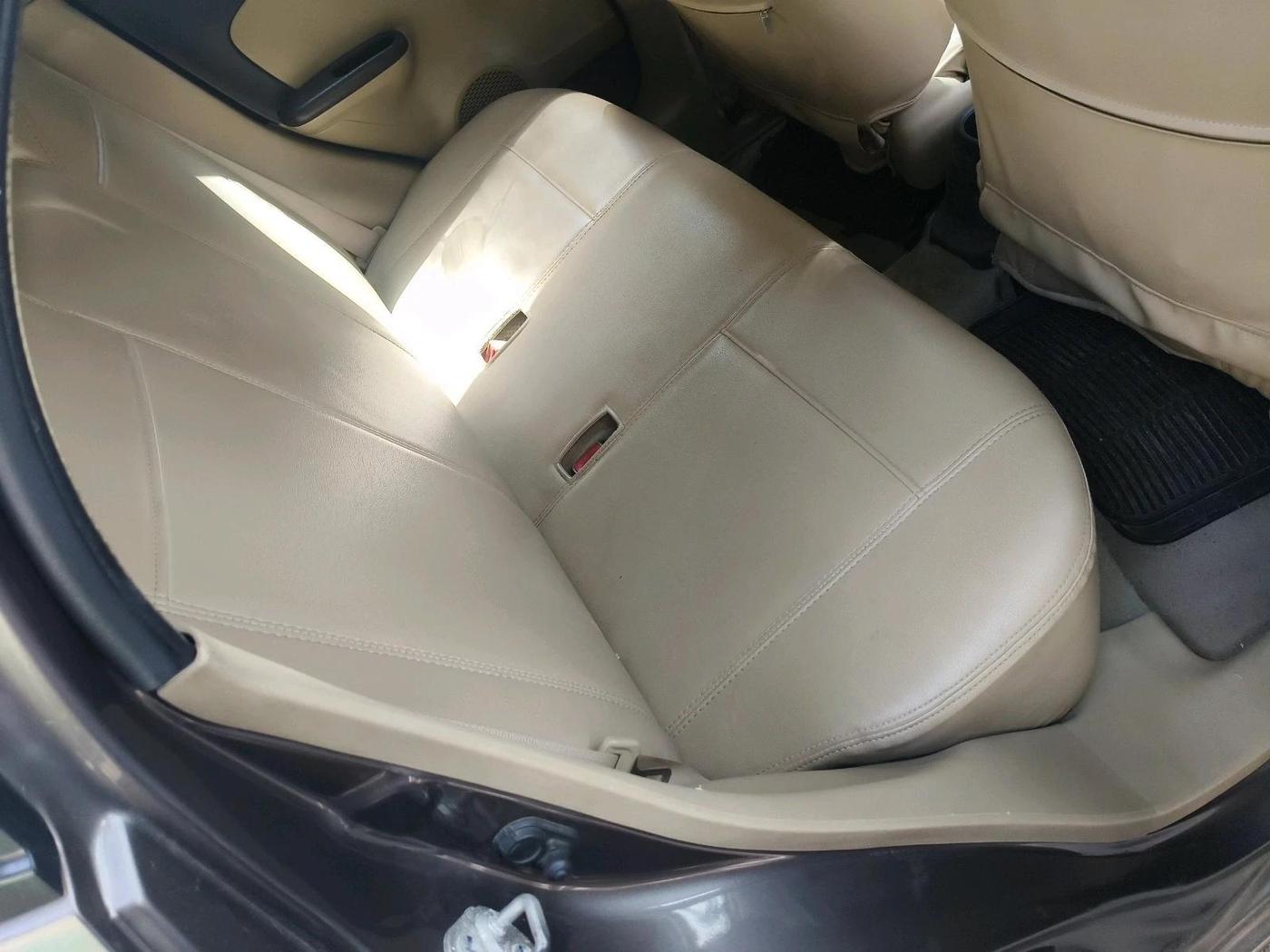 2012 Honda Brio V MT, Petrol, Manual, 60,088 km, interior
