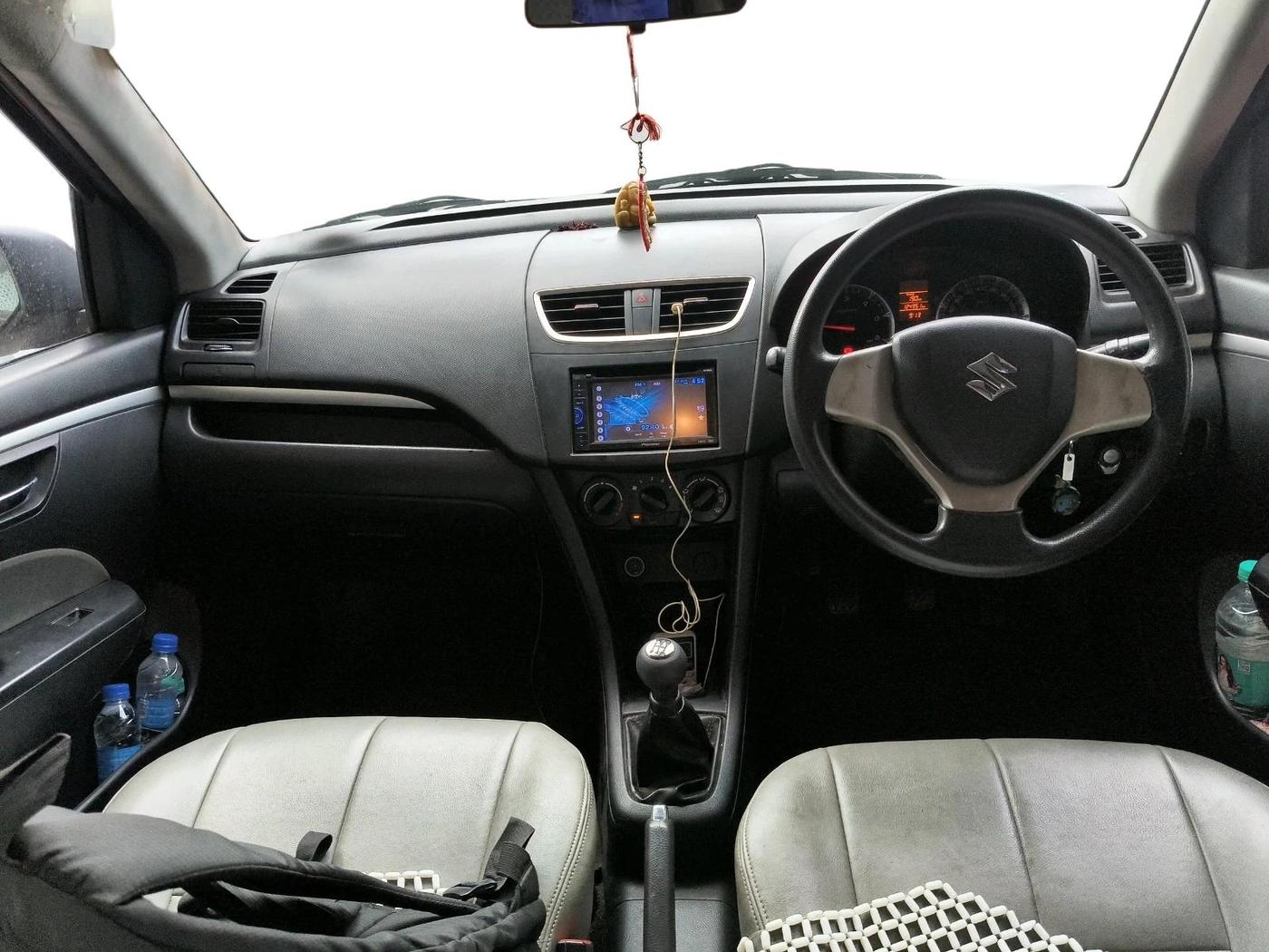 2014 Maruti Swift VDI, Diesel, Manual, 1,24,951 km, interior