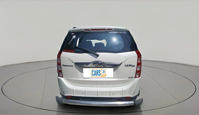 2016 Mahindra XUV500 W10, Diesel, Manual, 1,21,914 km, exterior