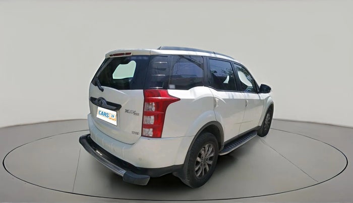 2016 Mahindra XUV500 W10, Diesel, Manual, 1,21,914 km, exterior