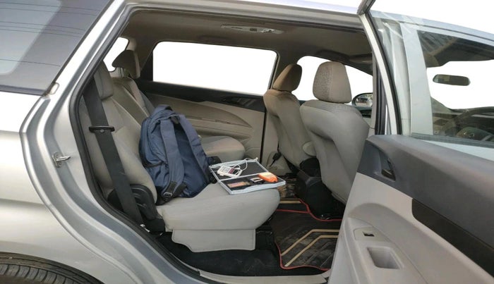 2022 Mahindra MARAZZO M2 7STR, Diesel, Manual, 2,43,752 km, interior