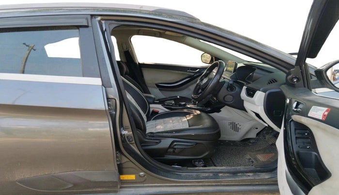 2022 Tata NEXON XZA PLUS SUNROOF PETROL, Petrol, Automatic, 62,020 km, interior