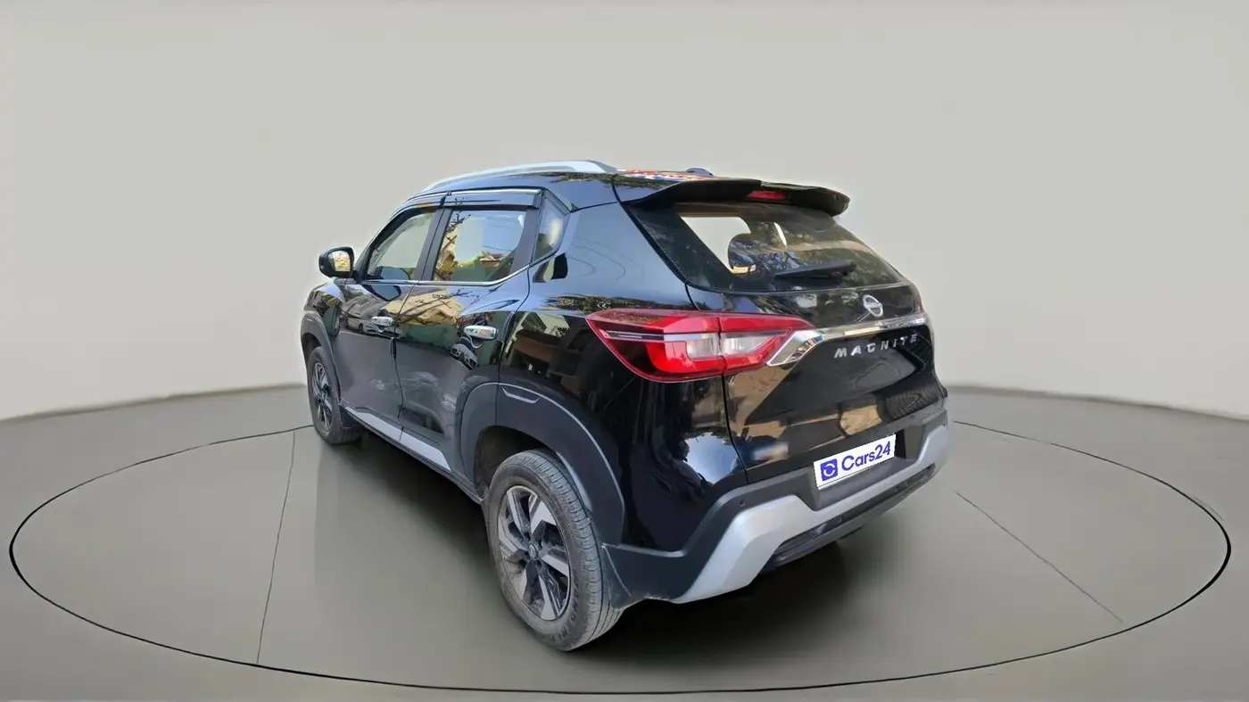 2025 Nissan MAGNITE N-Connecta B4D 1.0 Petrol MT, Petrol, Manual, 14,000 km, exterior