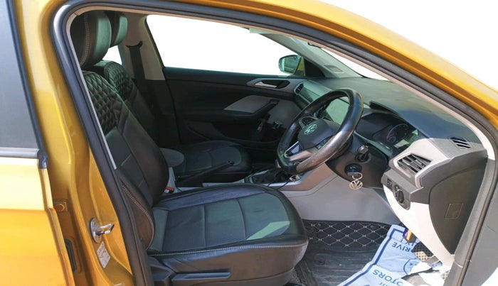 2022 Volkswagen TAIGUN HIGHLINE 1.0 TSI AT, Petrol, Automatic, 72,708 km, interior