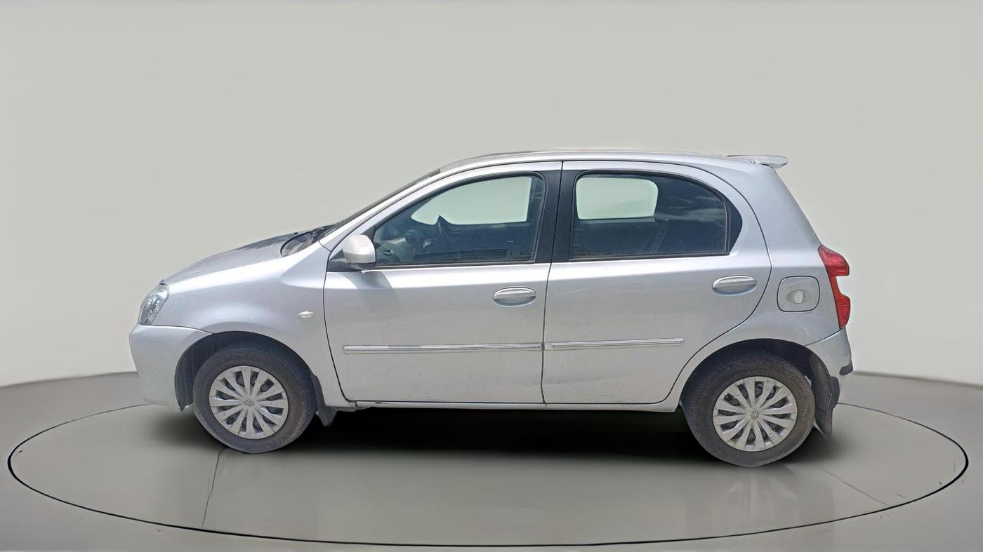 2013 Toyota Etios Liva G, Petrol, Manual, 1,07,468 km, exterior