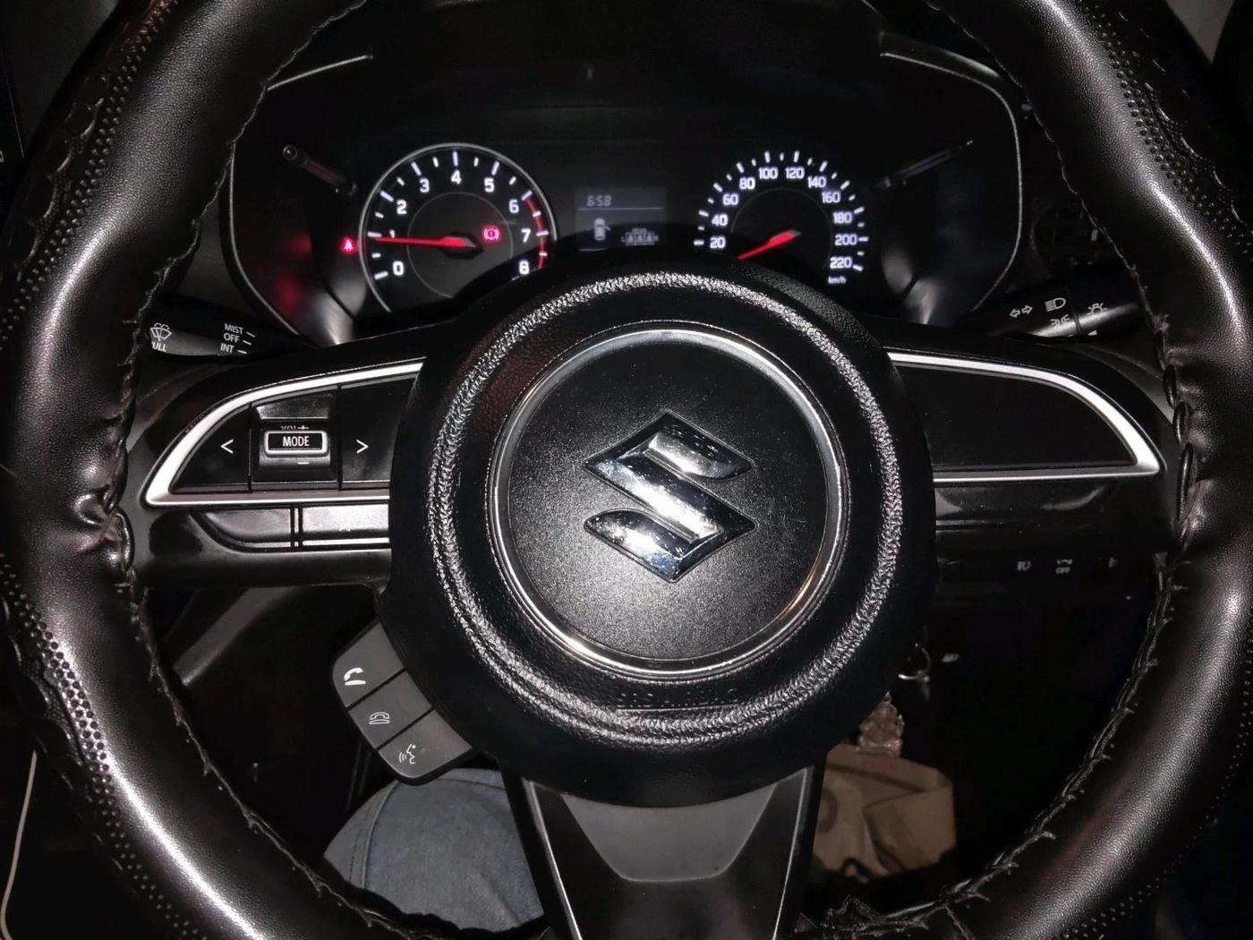 2024 Maruti Swift VXi, Petrol, Manual, 11,102 km, interior