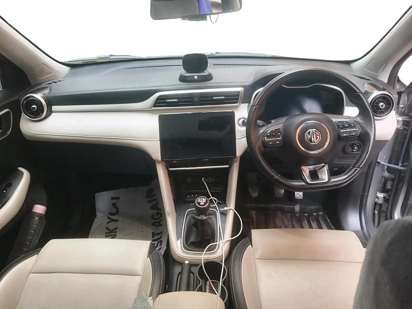 2022 MG ASTOR SHARP EX 1.5 MT, Petrol, Manual, 41,808 km, interior