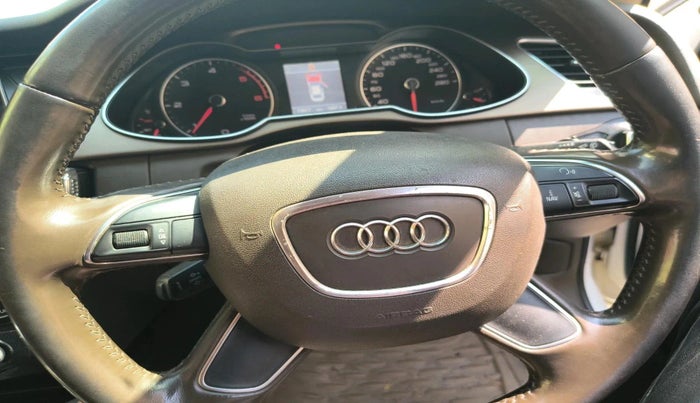 2013 Audi A4 2.0 TDI PREMIUM PLUS, Diesel, Automatic, 73,917 km, interior