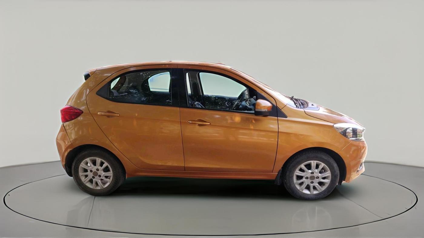 2017 Tata Tiago XZ PETROL, Petrol, Manual, 91,293 km, exterior