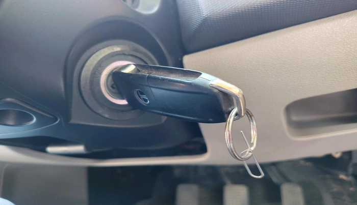 2017 Tata Tiago XZ PETROL, Petrol, Manual, 91,293 km, interior