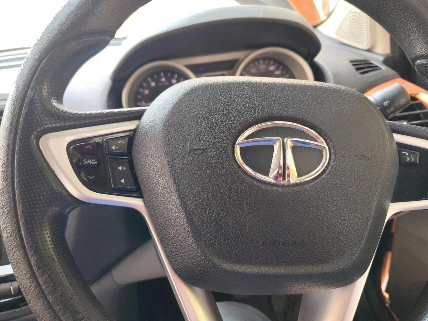 2017 Tata Tiago XZ PETROL, Petrol, Manual, 91,293 km, interior