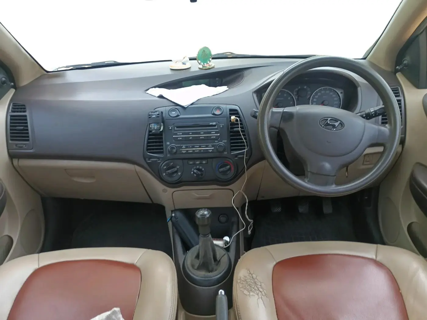 2009 Hyundai i20 MAGNA 1.2, Petrol, Manual, 89,360 km, interior