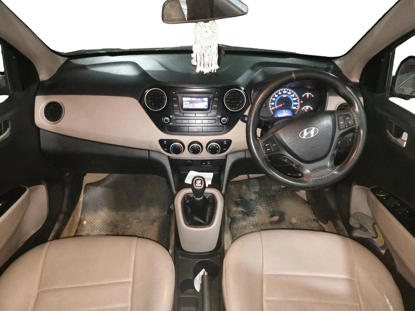 2015 Hyundai Grand i10 SPORTZ 1.2 KAPPA VTVT, Petrol, Manual, 80,005 km, interior