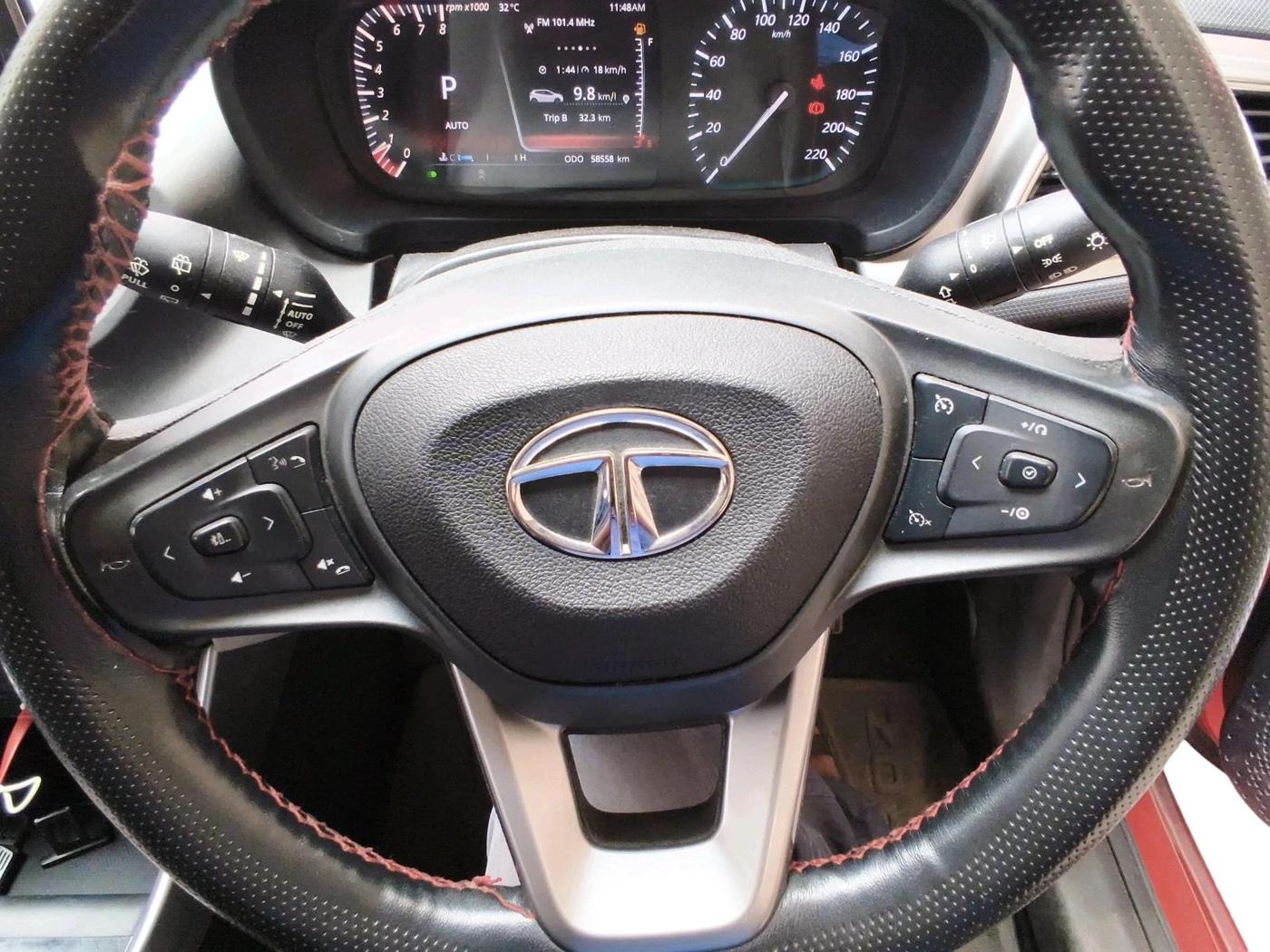 2022 Tata ALTROZ XZA, Petrol, Automatic, 58,558 km, interior