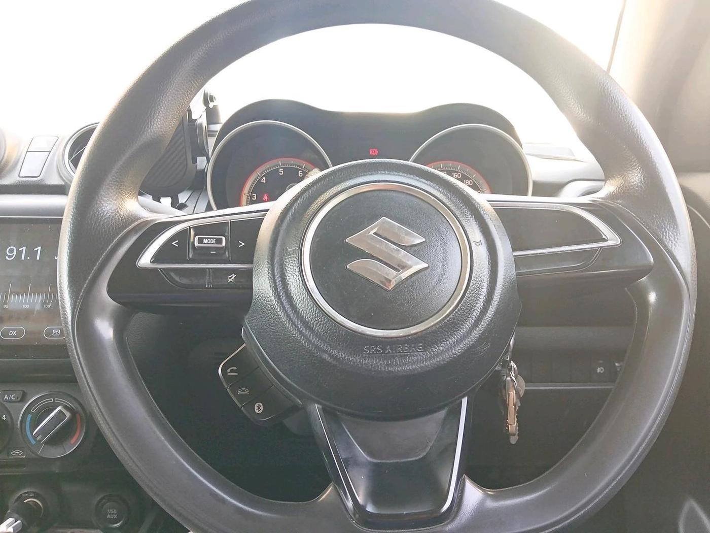 2021 Maruti Swift VXI AMT, Petrol, Automatic, 95,156 km, interior