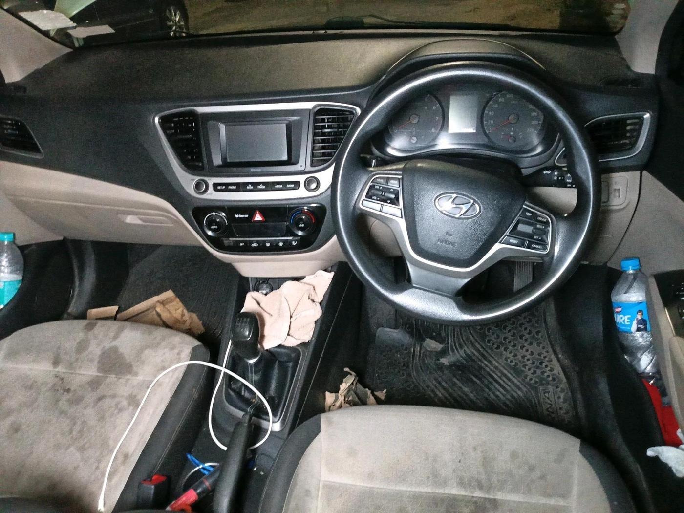 2017 Hyundai Verna 1.6 EX PETROL, Petrol, Manual, 1,76,030 km, interior