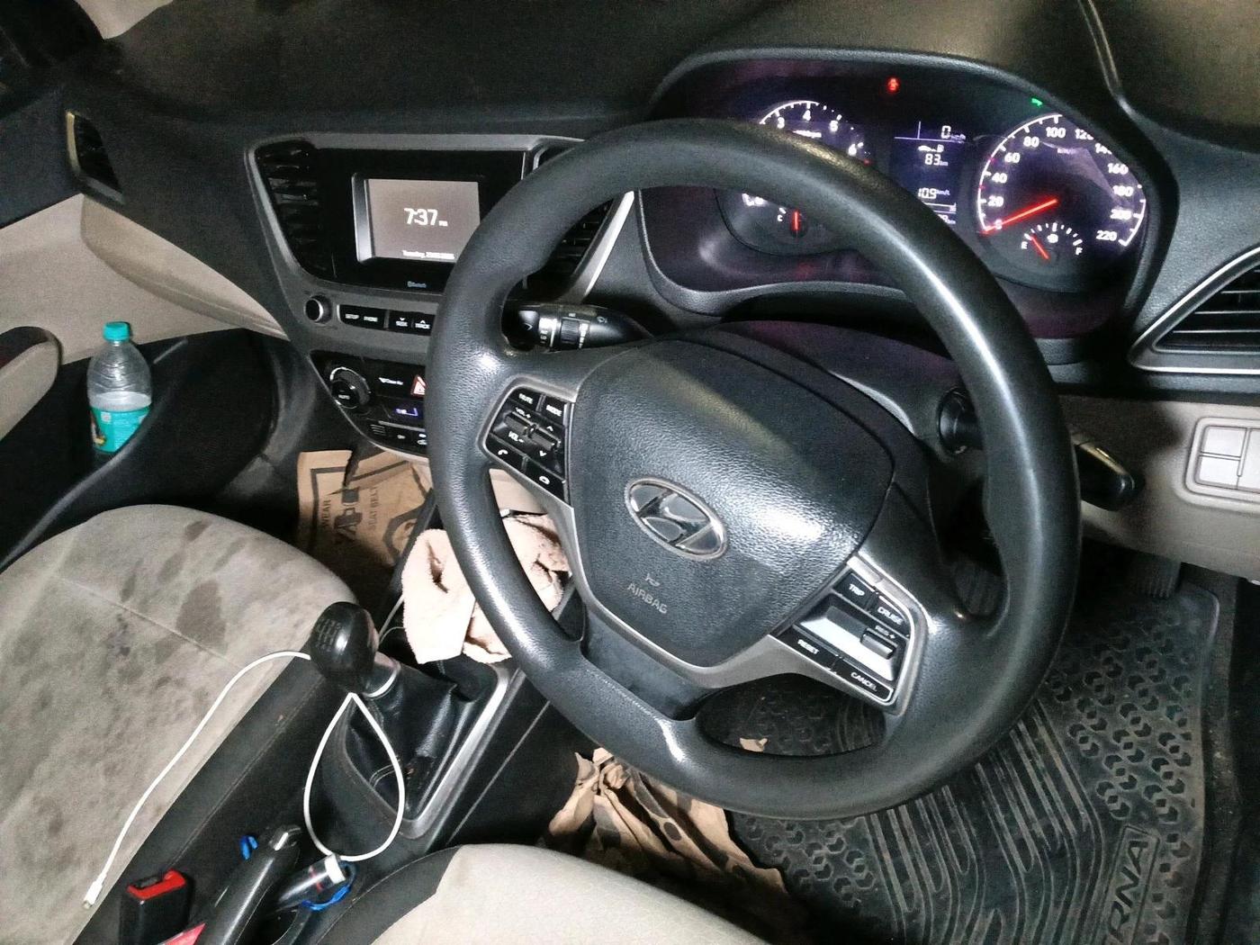 2017 Hyundai Verna 1.6 EX PETROL, Petrol, Manual, 1,76,030 km, interior