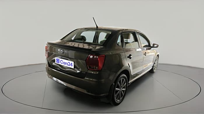 2019 Volkswagen Ameo HIGHLINE PLUS 1.5L AT 16 ALLOY, Diesel, Automatic, 96,080 km, exterior