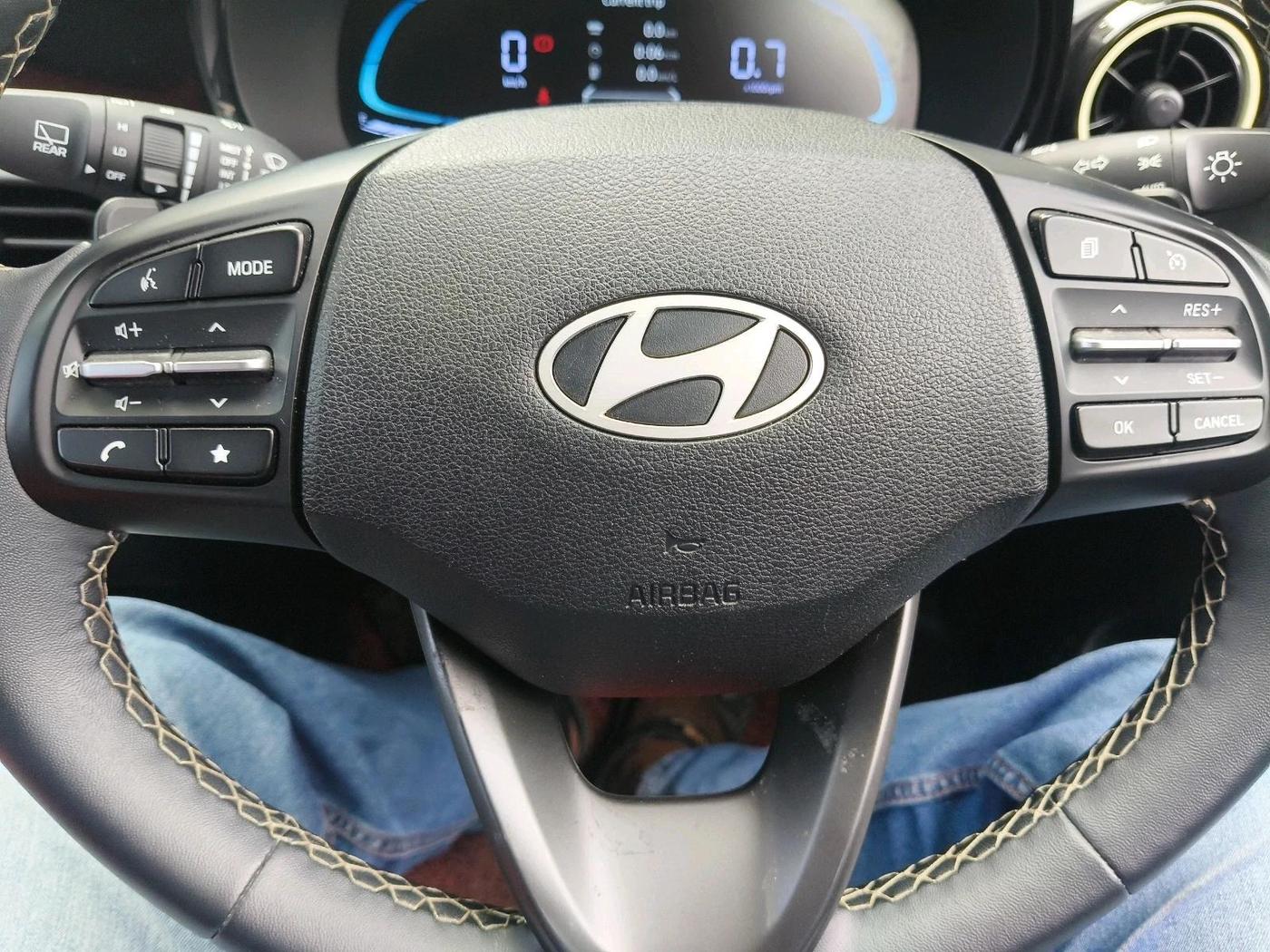 2024 Hyundai EXTER SX(O) 1.2 AMT, Petrol, Automatic, 17,109 km, interior