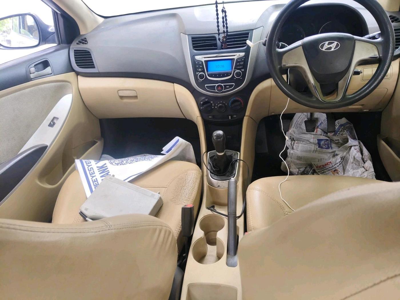 2013 Hyundai Verna FLUIDIC 1.4 CRDI, Diesel, Manual, 2,05,200 km, interior