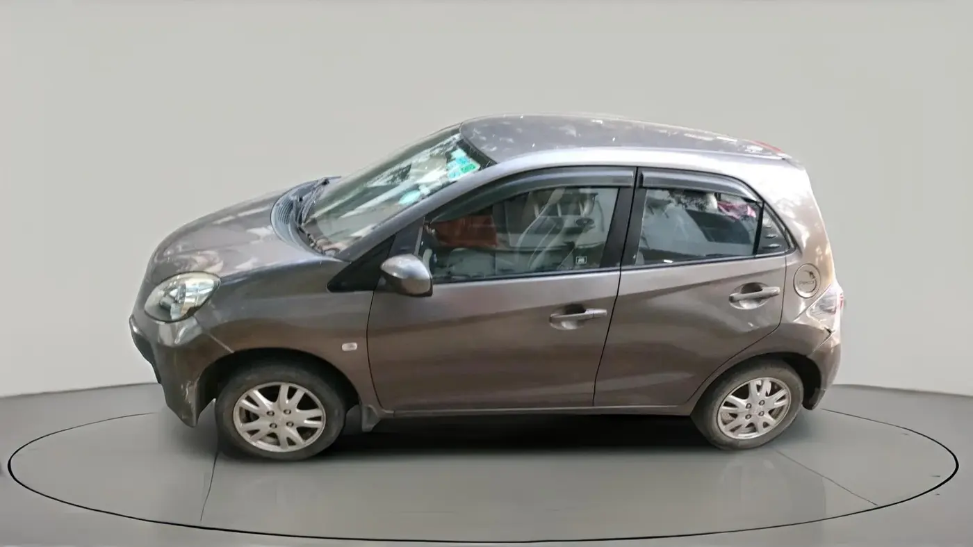 2013 Honda Brio VX AT, Petrol, Automatic, 91,600 km, exterior