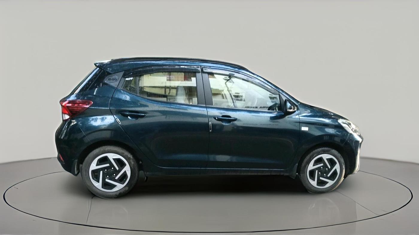 2023 Hyundai GRAND I10 NIOS SPORTZ AMT 1.2 KAPPA VTVT, Petrol, Automatic, 17,471 km, exterior