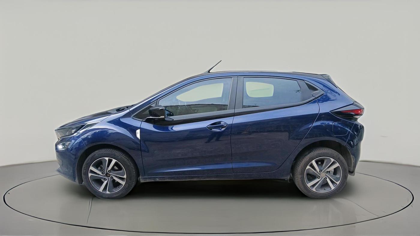 2022 Tata ALTROZ XZ PLUS DIESEL, Diesel, Manual, 53,640 km, exterior