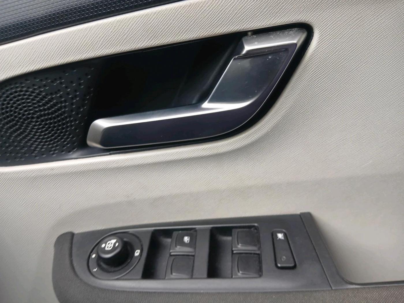 2022 Tata ALTROZ XZ PLUS DIESEL, Diesel, Manual, 53,640 km, interior