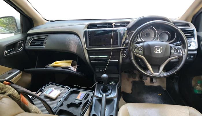 2017 Honda City 1.5L I-VTEC VX, Petrol, Manual, 1,60,108 km, interior