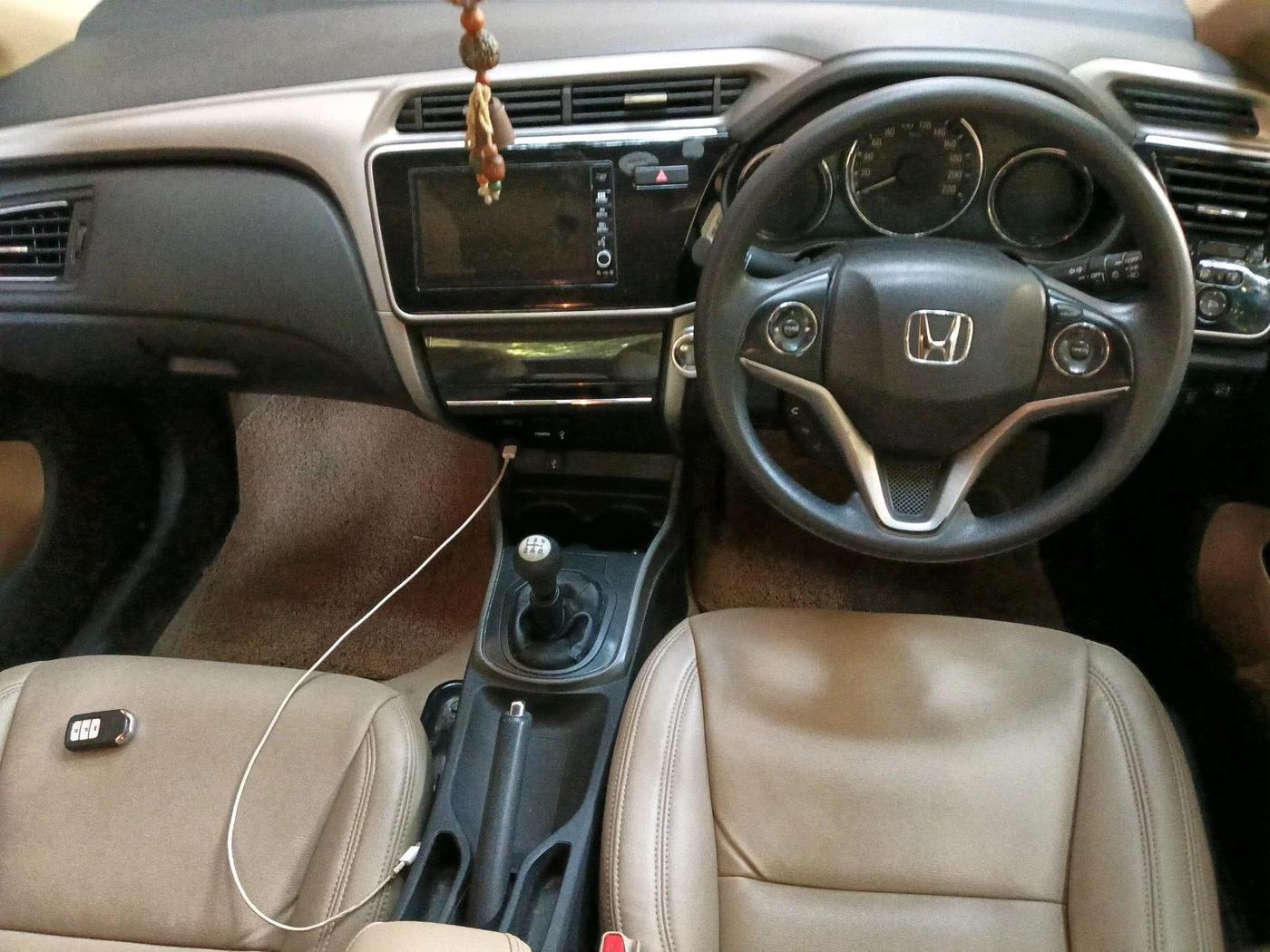 2017 Honda City 1.5L I-VTEC V MT, Petrol, Manual, 33,230 km, interior