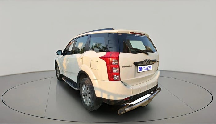 2017 Mahindra XUV500 W10 AT, Diesel, Automatic, 81,515 km, exterior