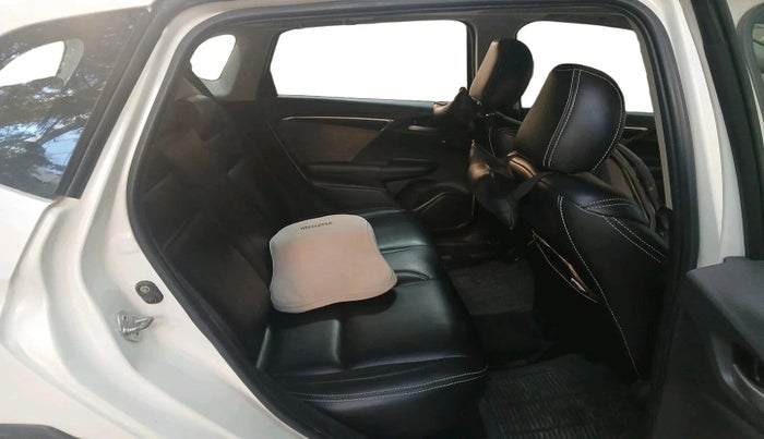 2018 Honda WR-V 1.5L I-DTEC VX MT, Diesel, Manual, 1,61,826 km, interior