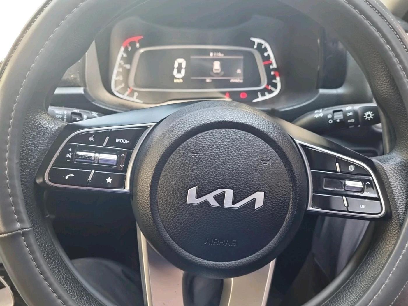 2024 KIA SONET HTK PLUS 1.2 PETROL MT, Petrol, Manual, 29,162 km, interior