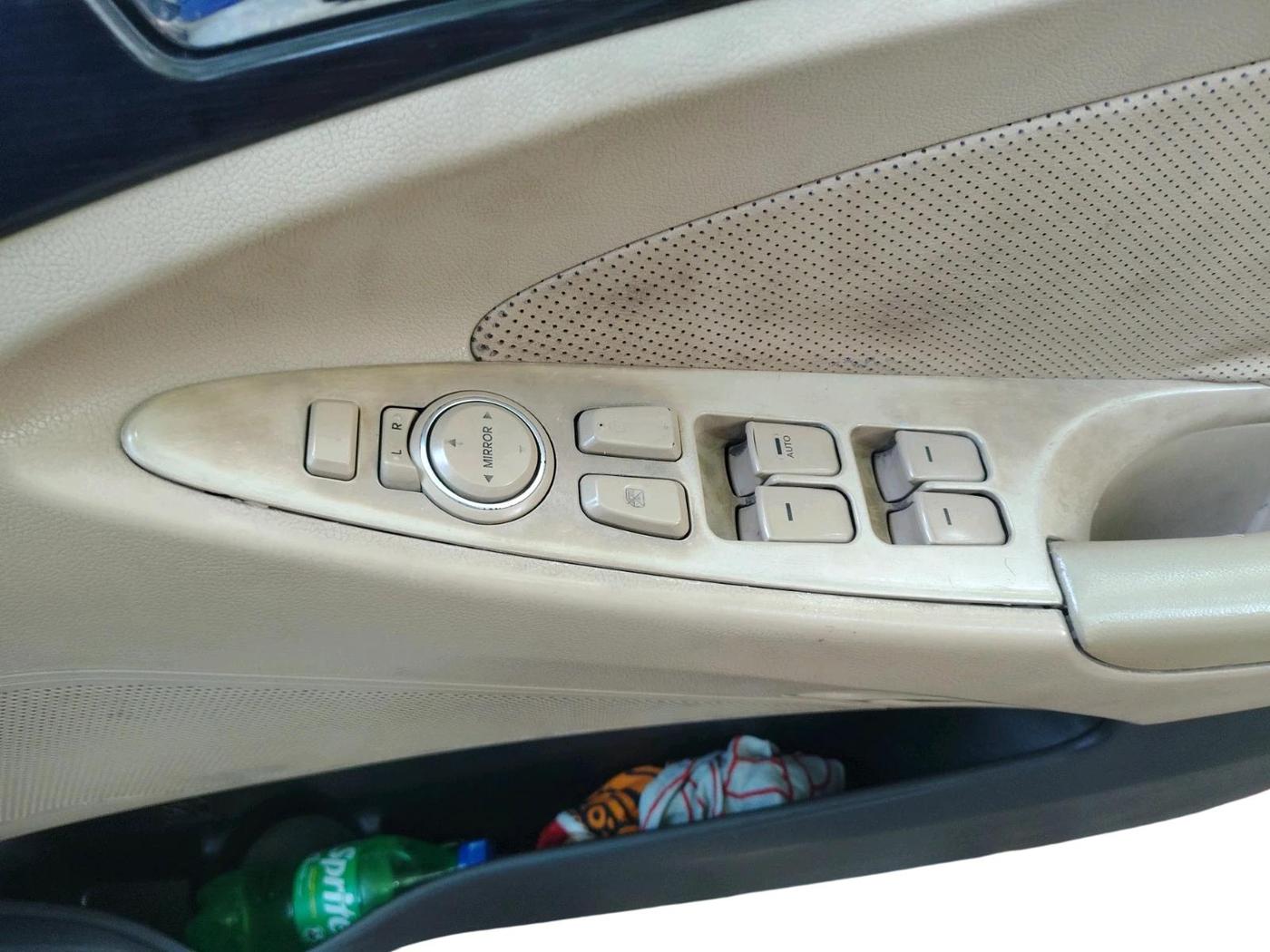 2012 Hyundai Sonata 2.4 GDI MT, Petrol, Manual, 75,677 km, interior