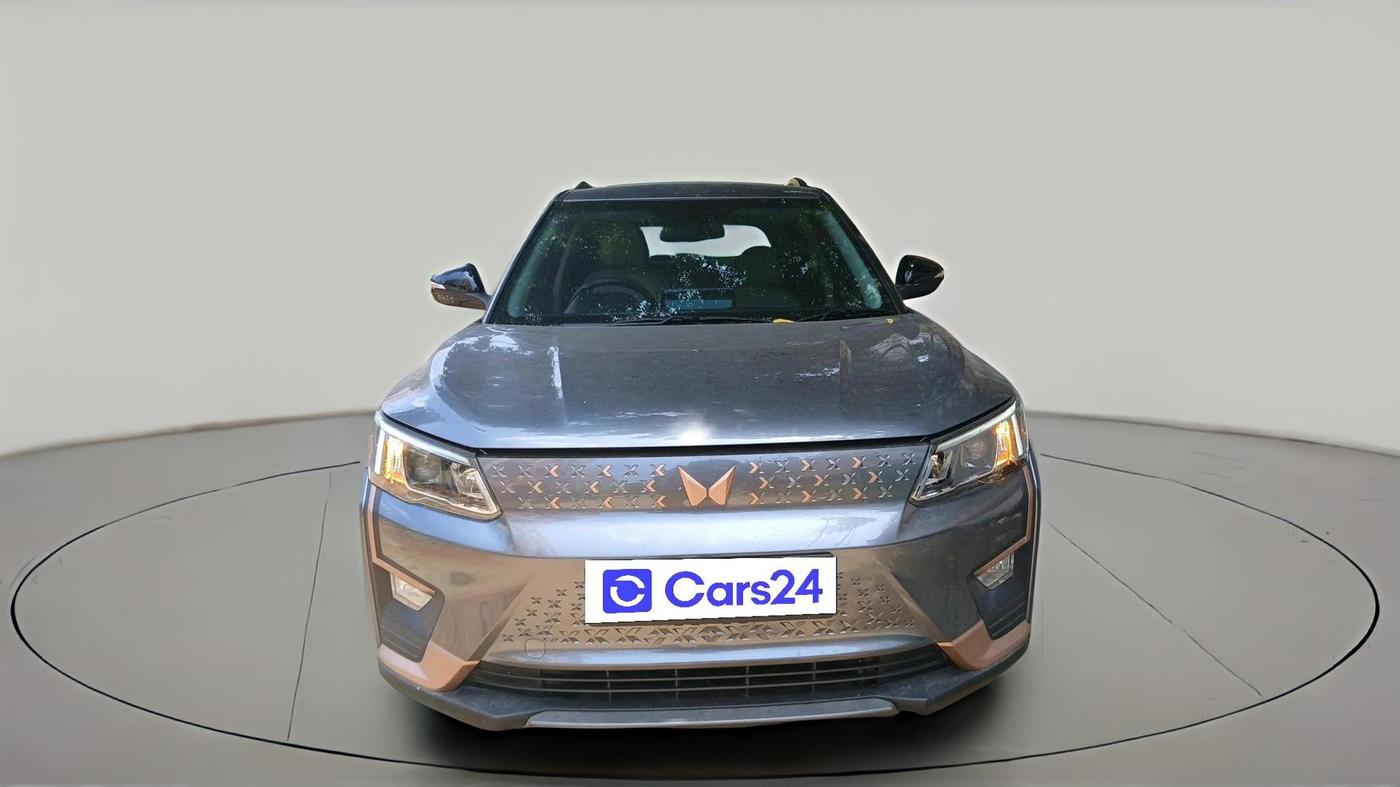 2026 Mahindra XUV400 EL 7.2 KW, Electric, Automatic, 1,423 km, exterior