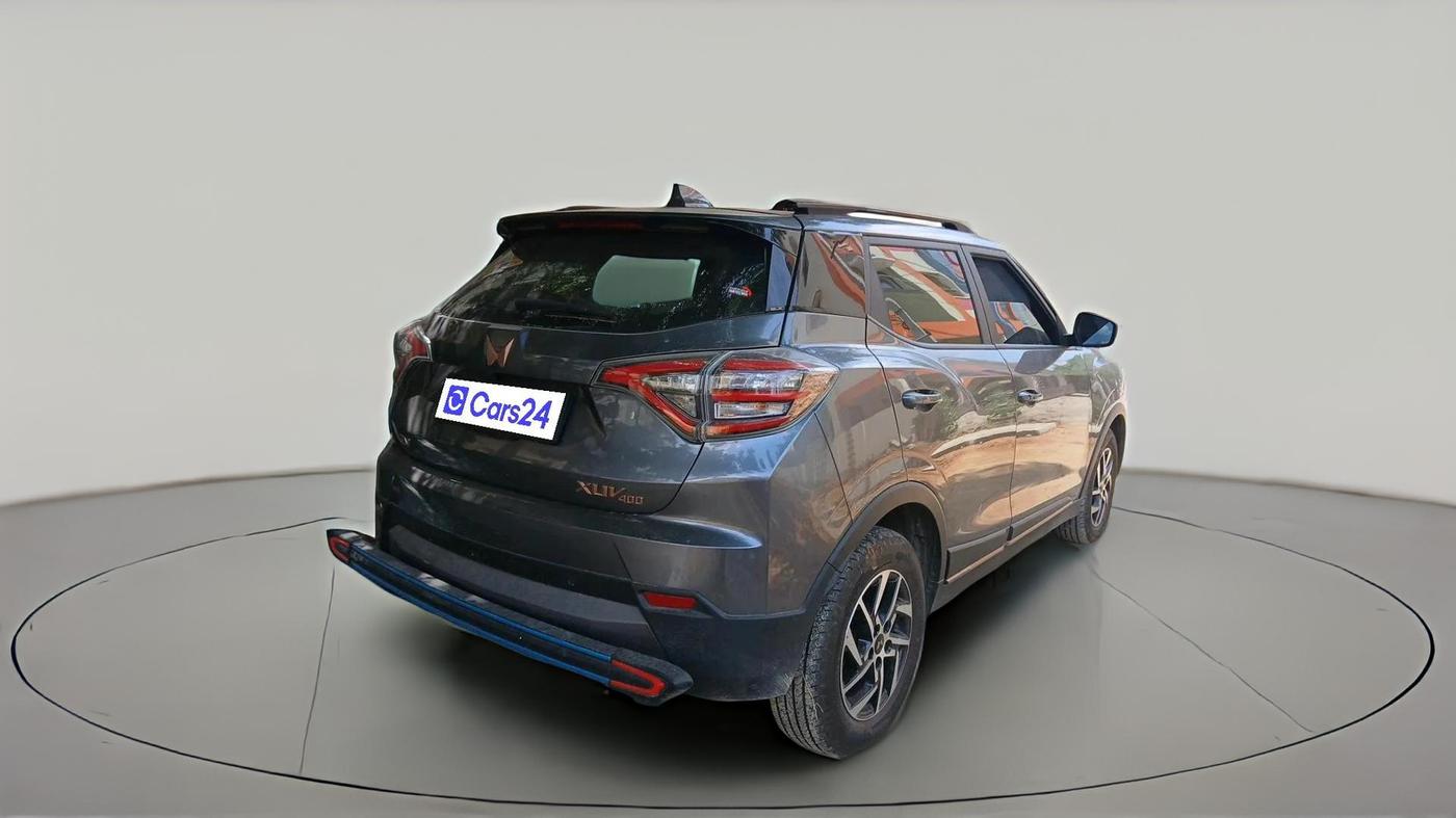 2026 Mahindra XUV400 EL 7.2 KW, Electric, Automatic, 1,423 km, exterior