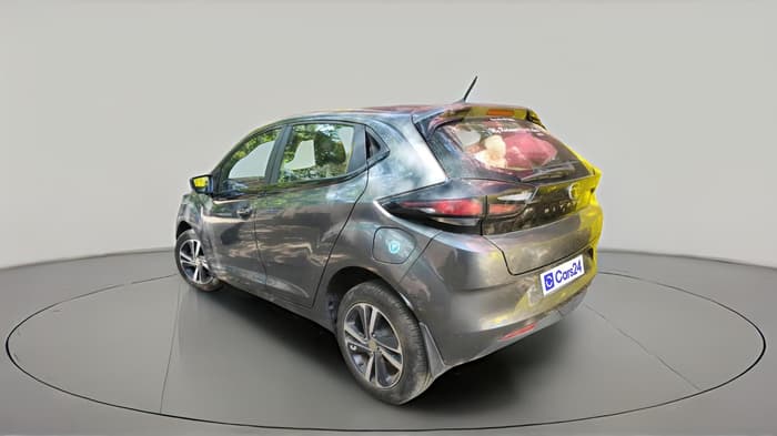 2024 Tata ALTROZ XZ PETROL, Petrol, Manual, 12,502 km, exterior